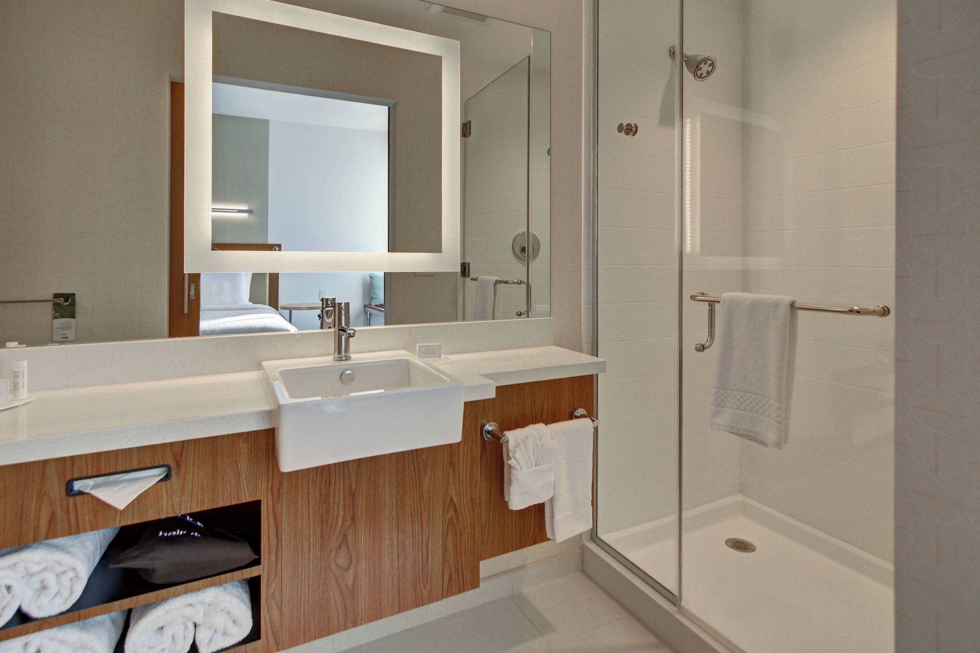 استوديو بسرير كينج مع أريكة، SPRINGHILL SUITES DALLAS PLANO/FRISCO 4/6