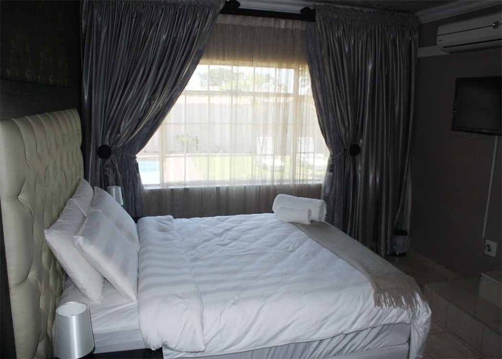 Masili Guesthouse 4/26
