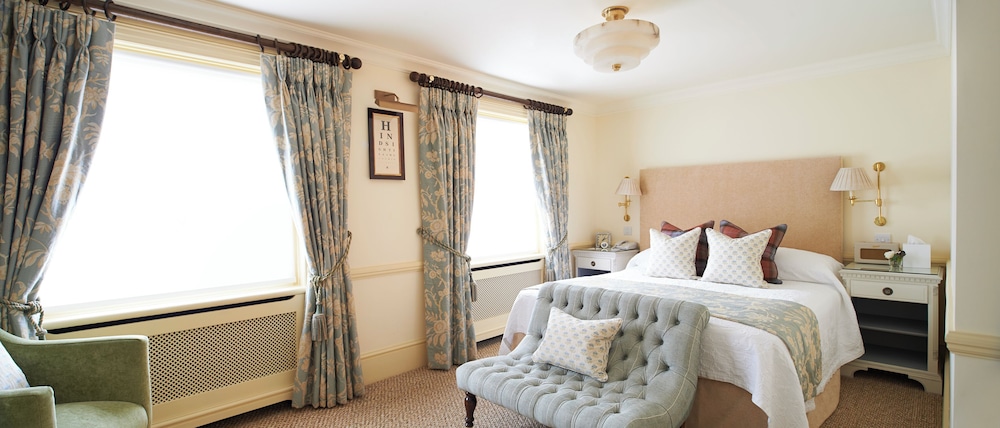 SUITE, DOUBLE BED