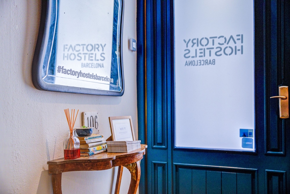 Factory House Hostel 30/38