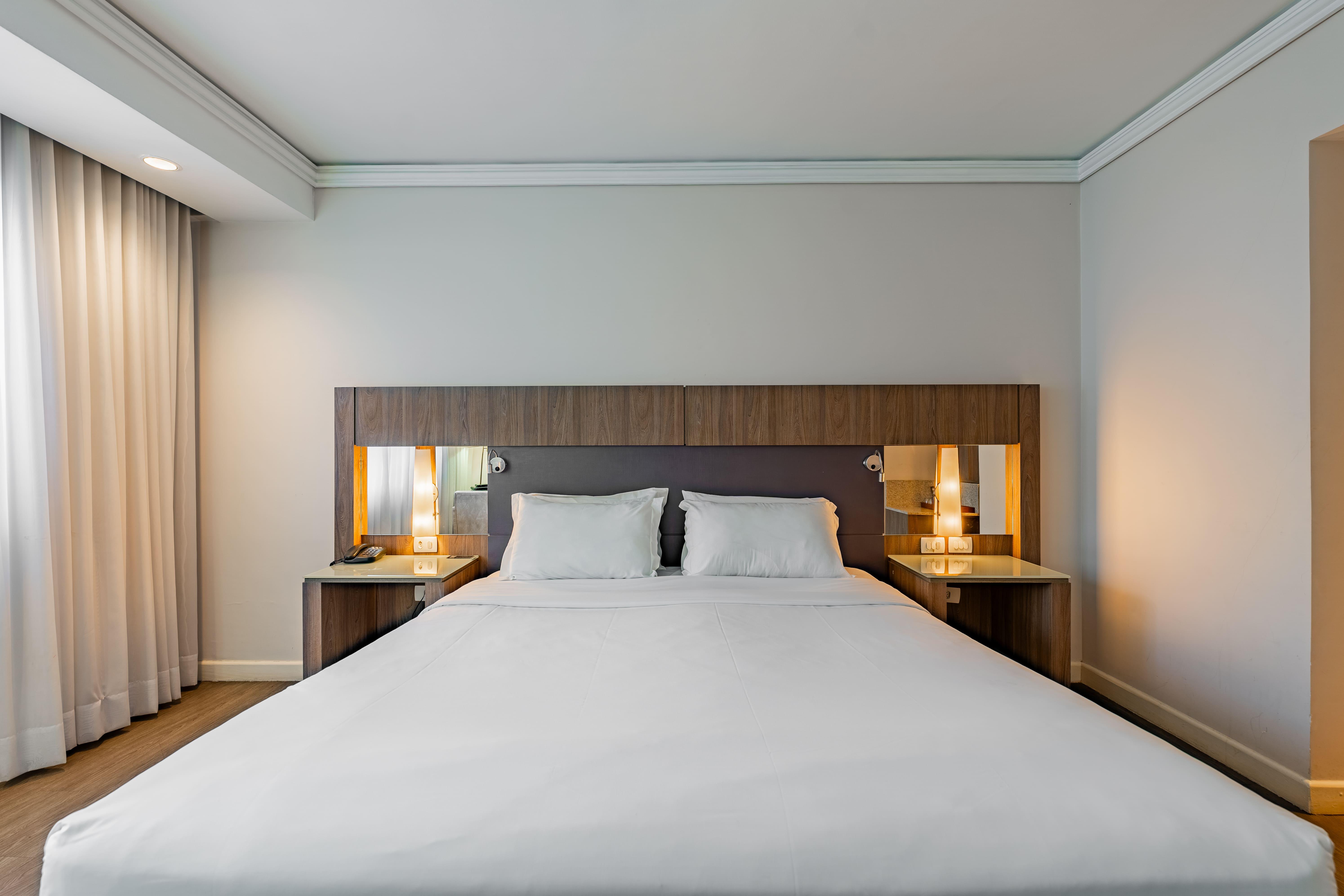 Superior, Double Bed, Street View