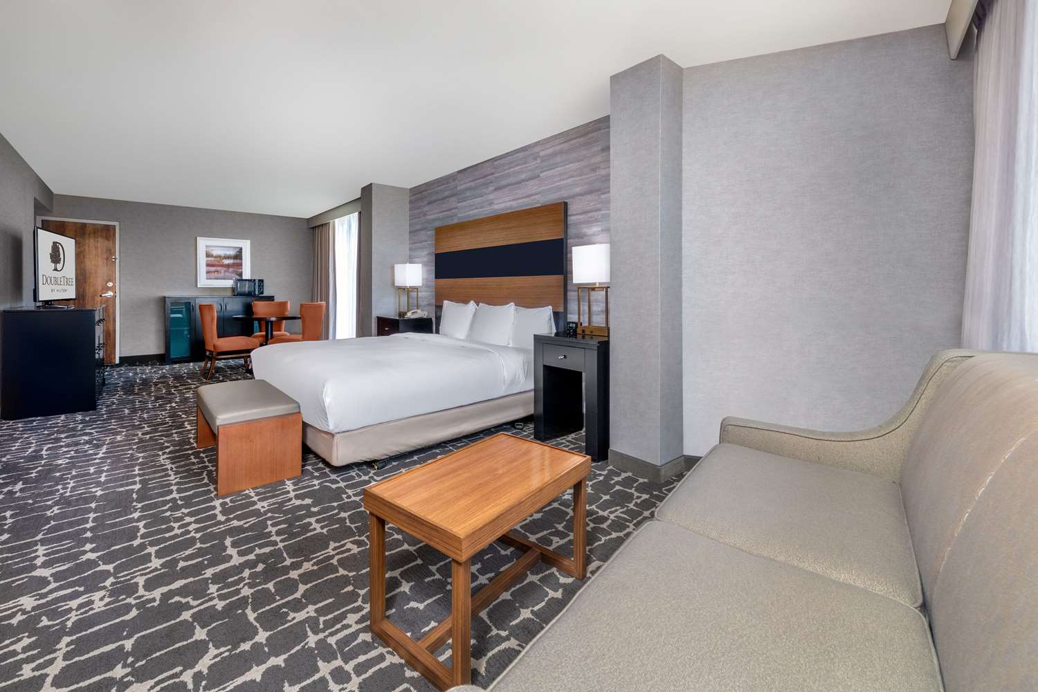 Deluxe, King Bed, Accessible