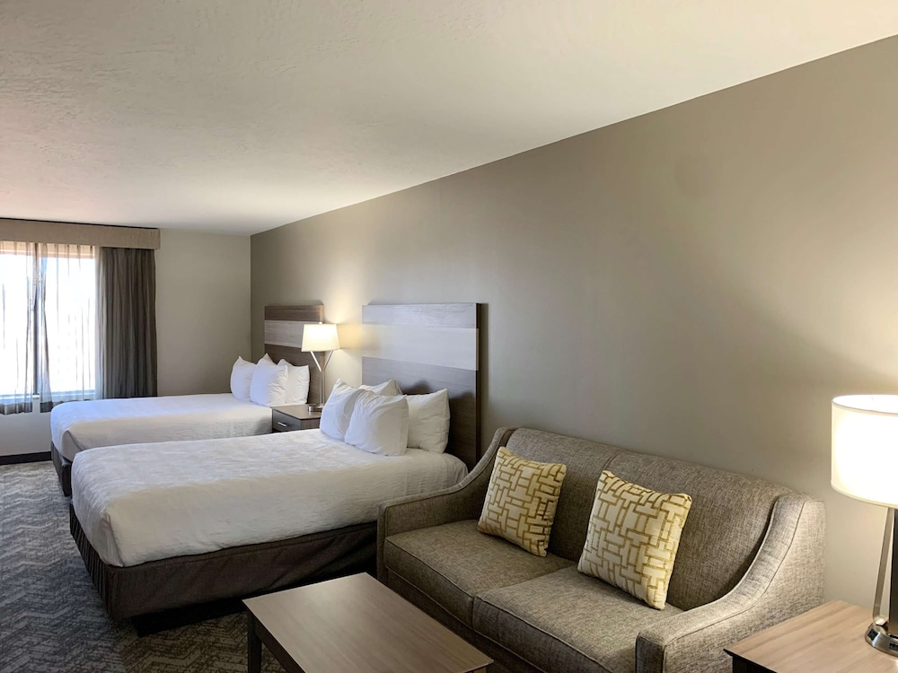 Best Western Plus Great Northern Inn 20/47