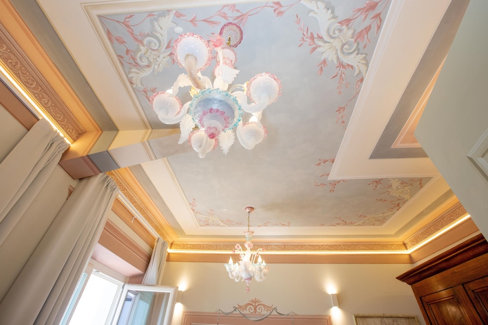 Villa Tortorelli 9/60