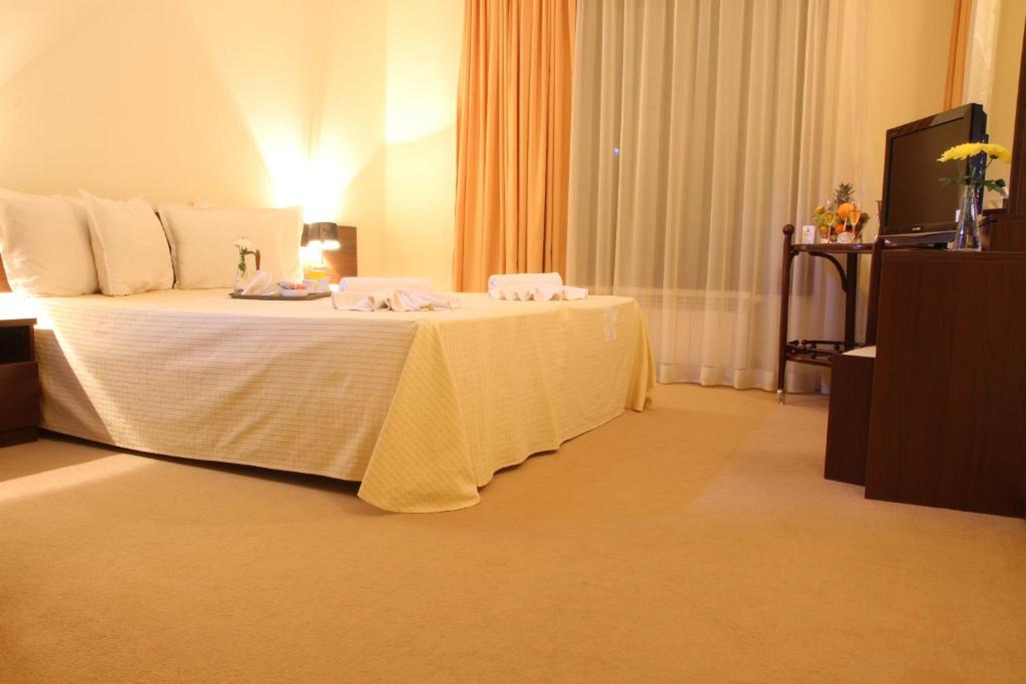 MURITE CLUB HOTEL(FORMERLY White Fir Valley Resort) 18/60