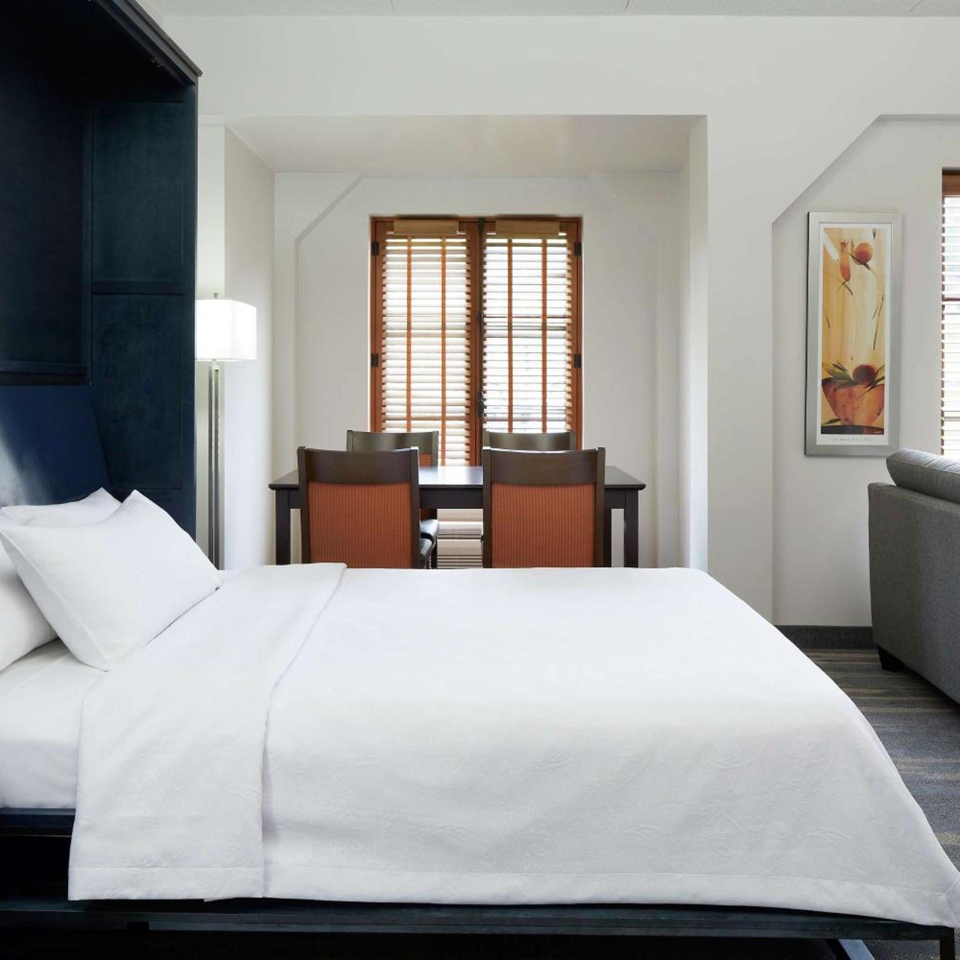 Style, Studio, Murphy Bed, Queen Bed, Sofa