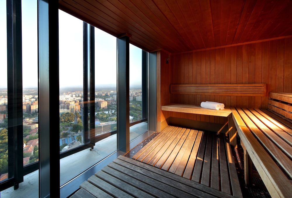 swimming pool spa