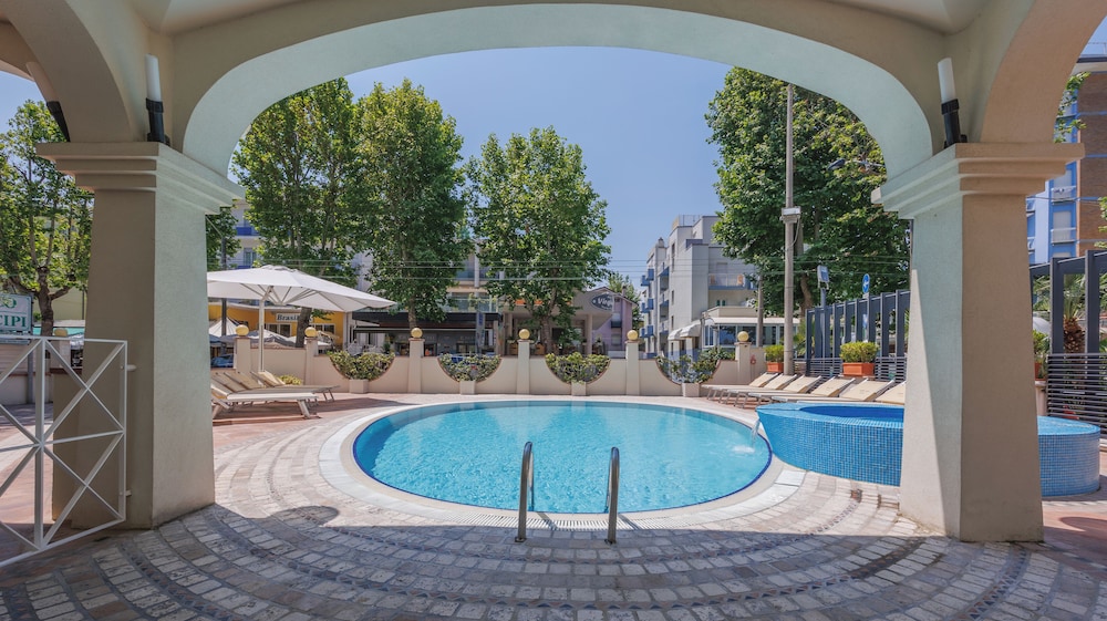 PARCO DEI PRINCIPI 40/53