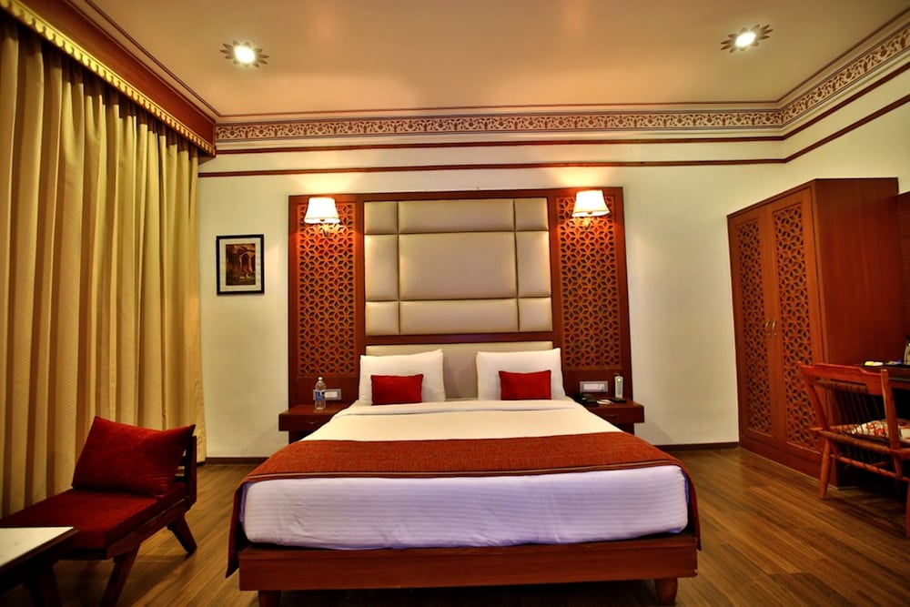 Regenta Resort Vanya Mahal 19/49