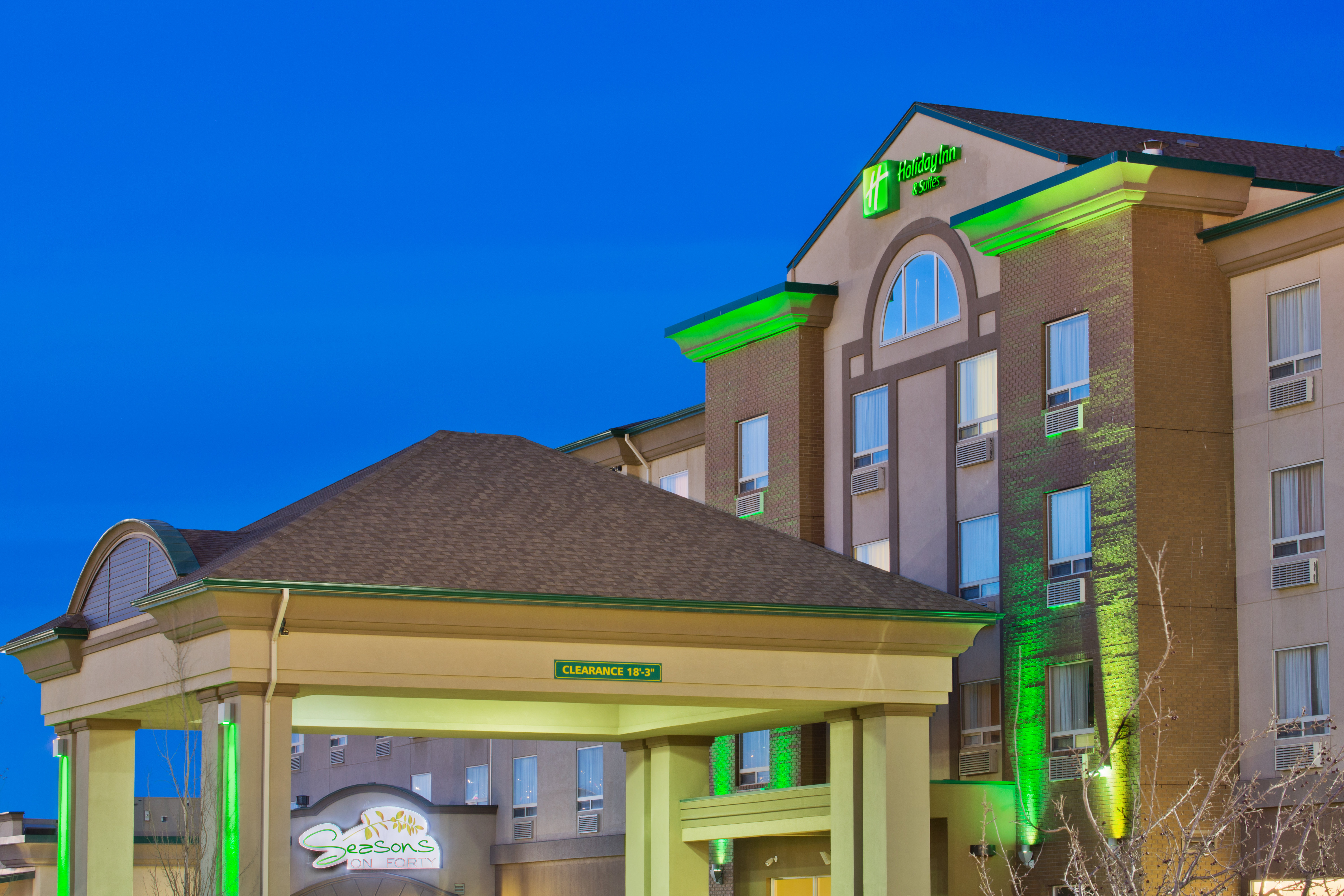 Holiday Inn Suites Grande Prairie Conference Ctr 2/41