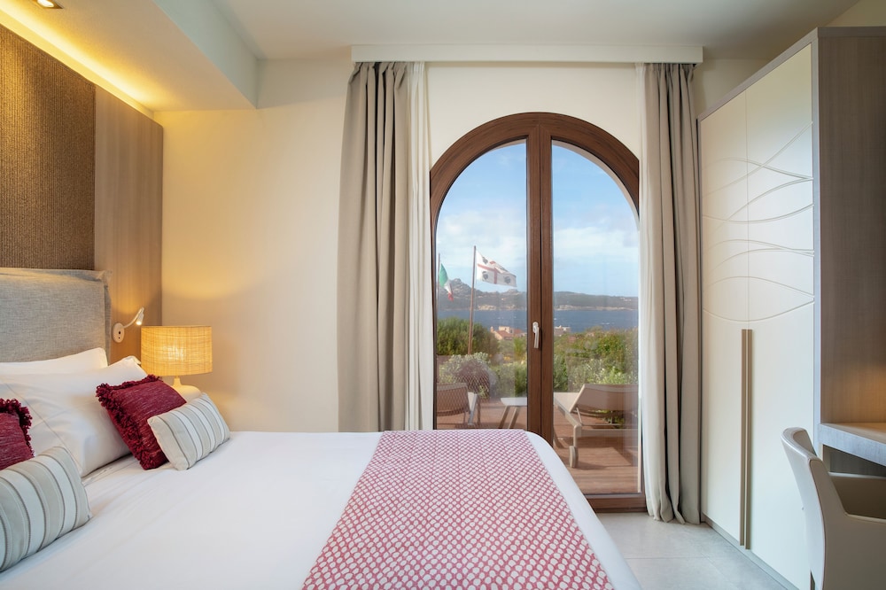 SUPERIOR, KING BED, SEA VIEW, TERRACE