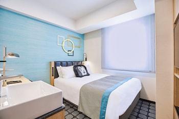 COMPACT, DOUBLE BED