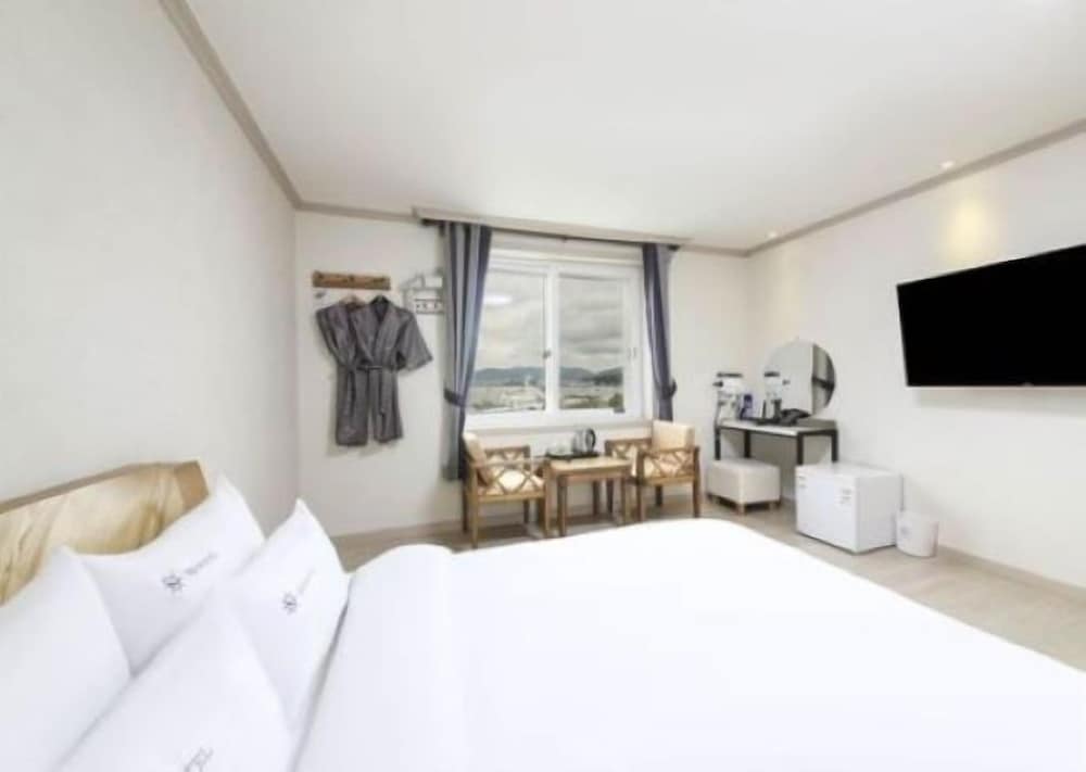 Mj Tour Hostel 19/47