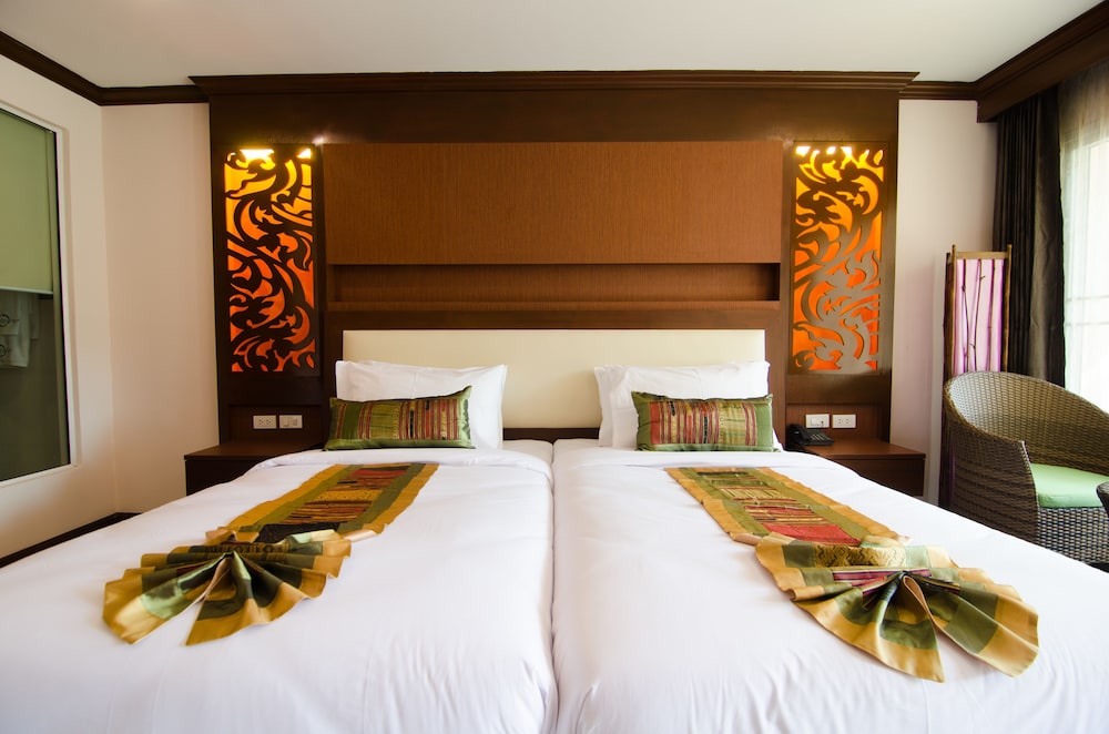 Chivatara Resort And Bangtao Beach Resort Phuket 13/66