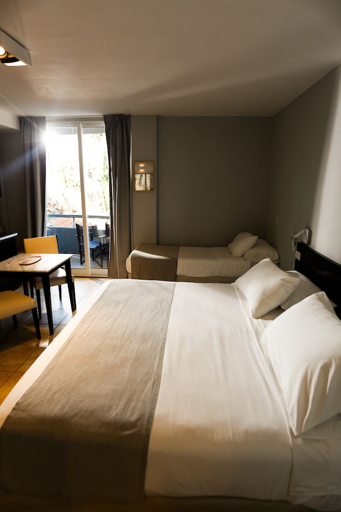 Destinar Apart Hotel 10/50