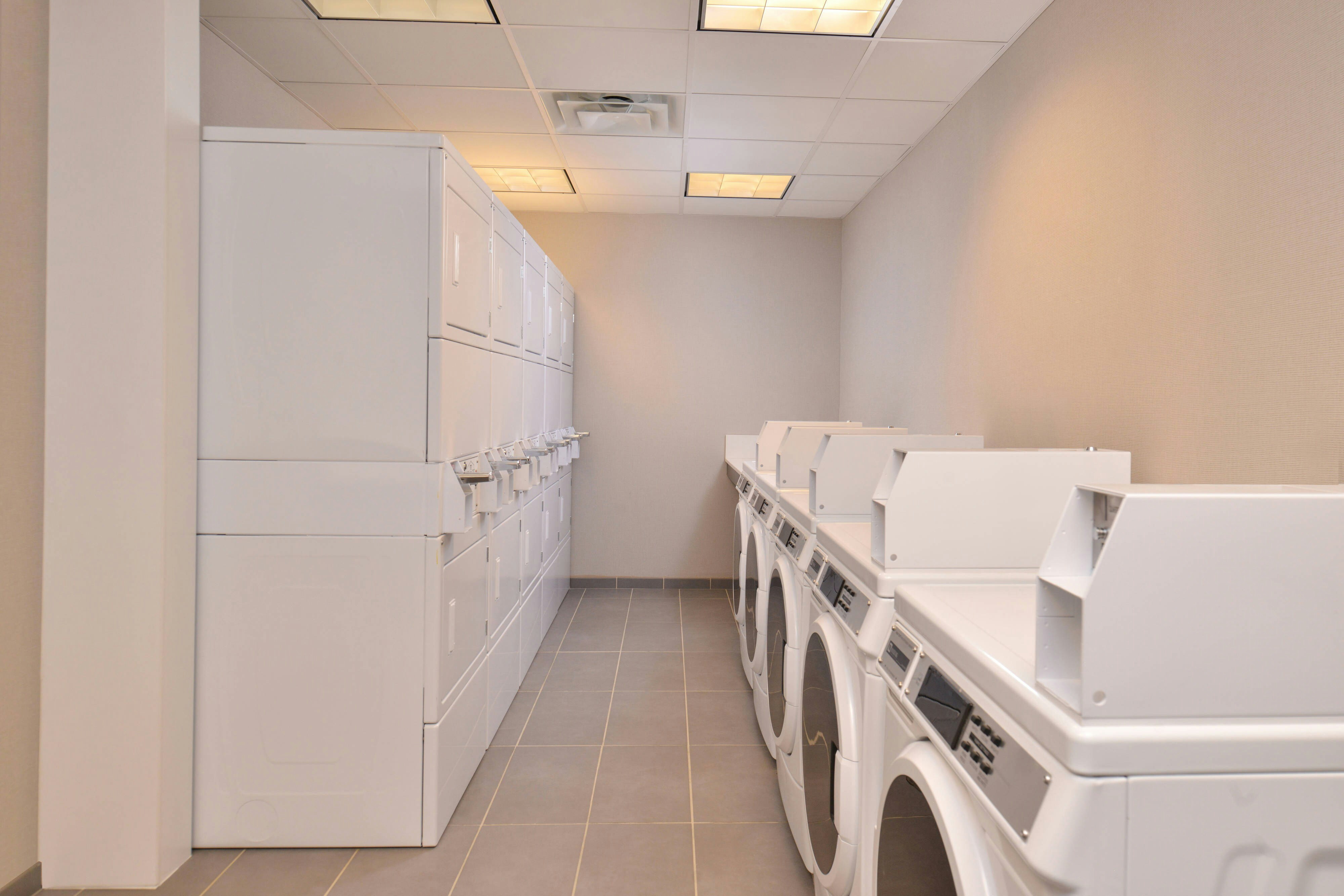 Residence Inn Cedar Rapids South 4/24