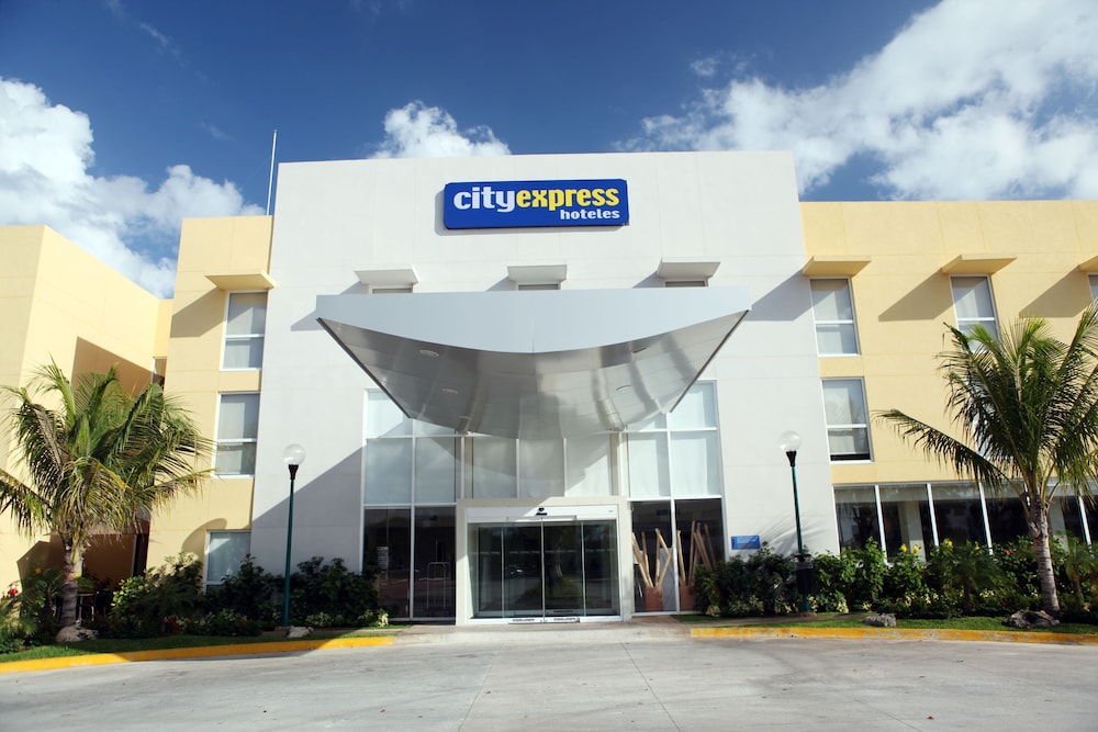 City Express by Marriott Playa Del Carmen in PLAYA DEL CARMEN