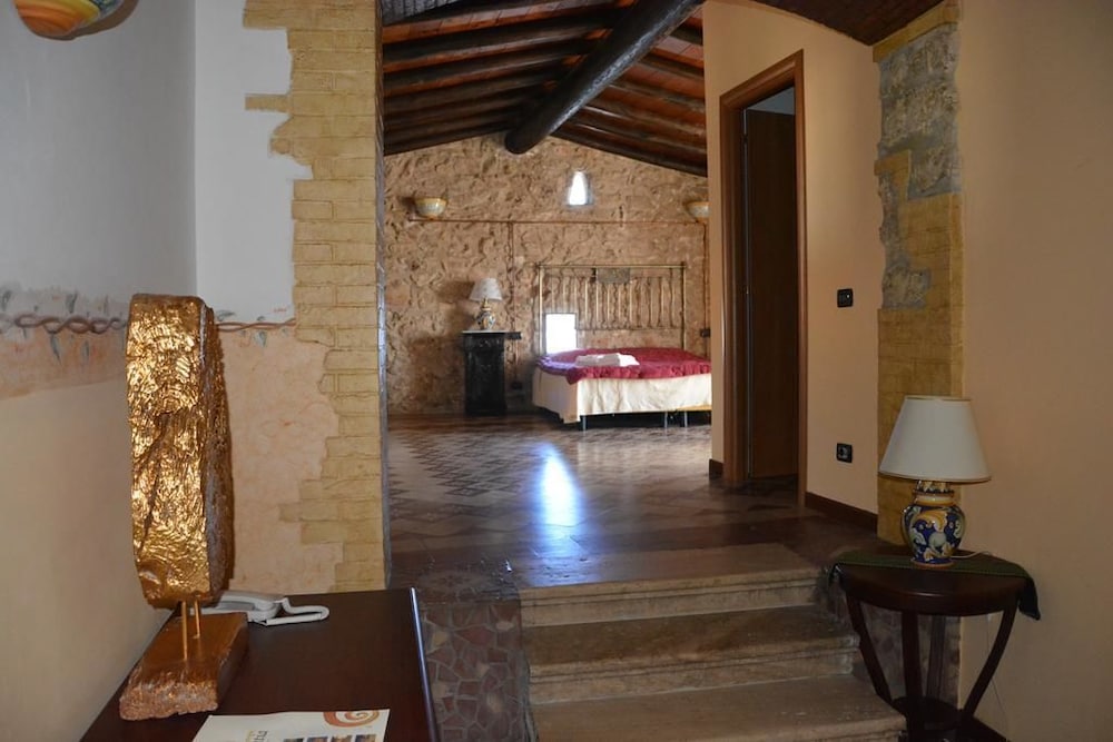 GRAND HOTEL LA BATIA 45/60