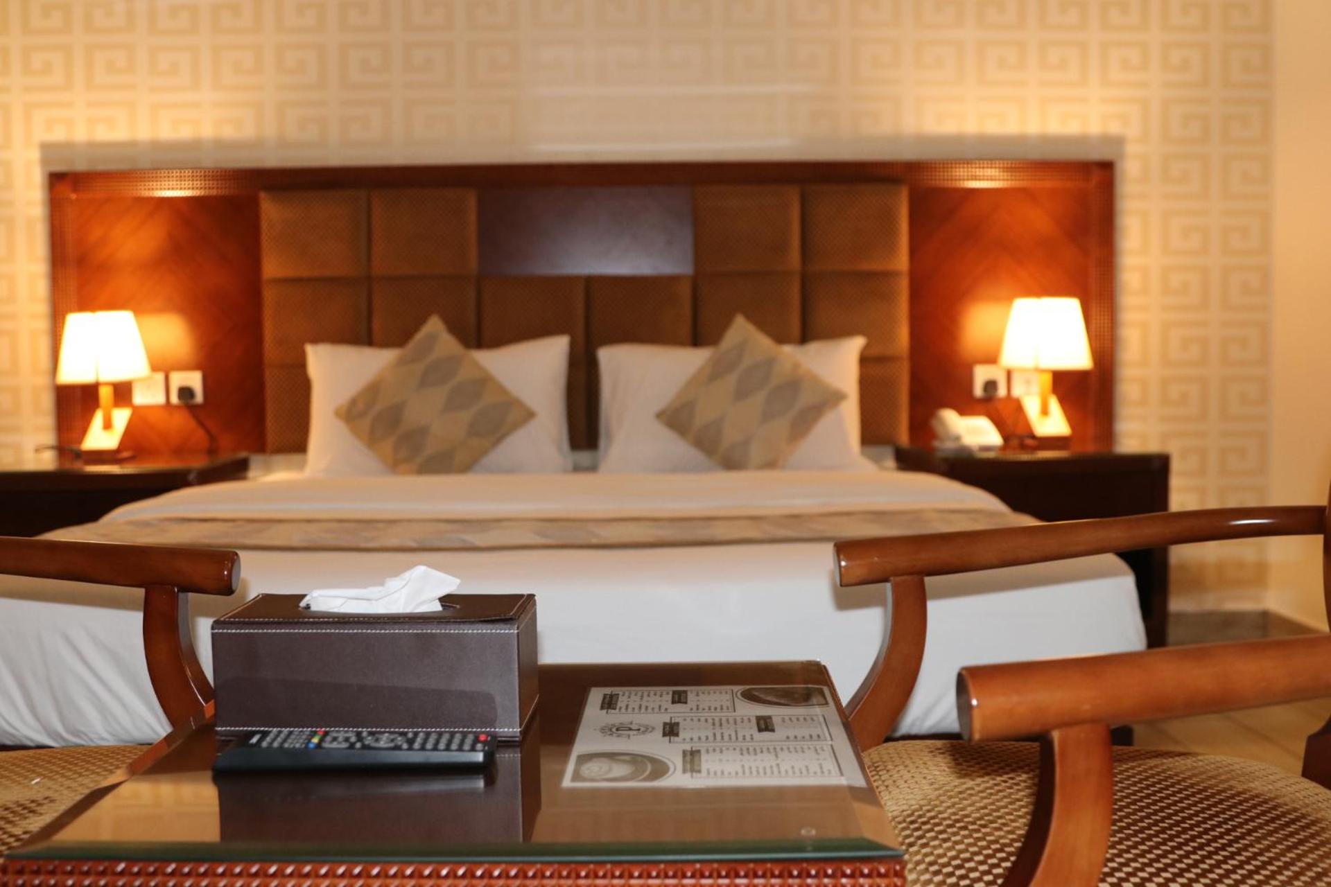 Pearl of Vision Hotel 17/25
