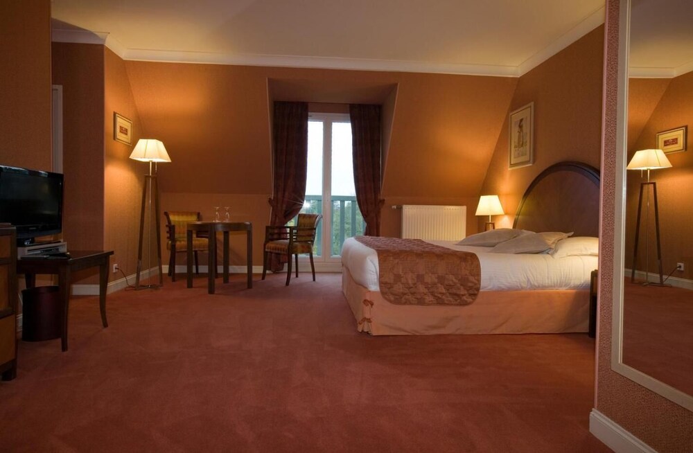 Domaine de Villers Hotel Restaurant Amp Spa 23/63