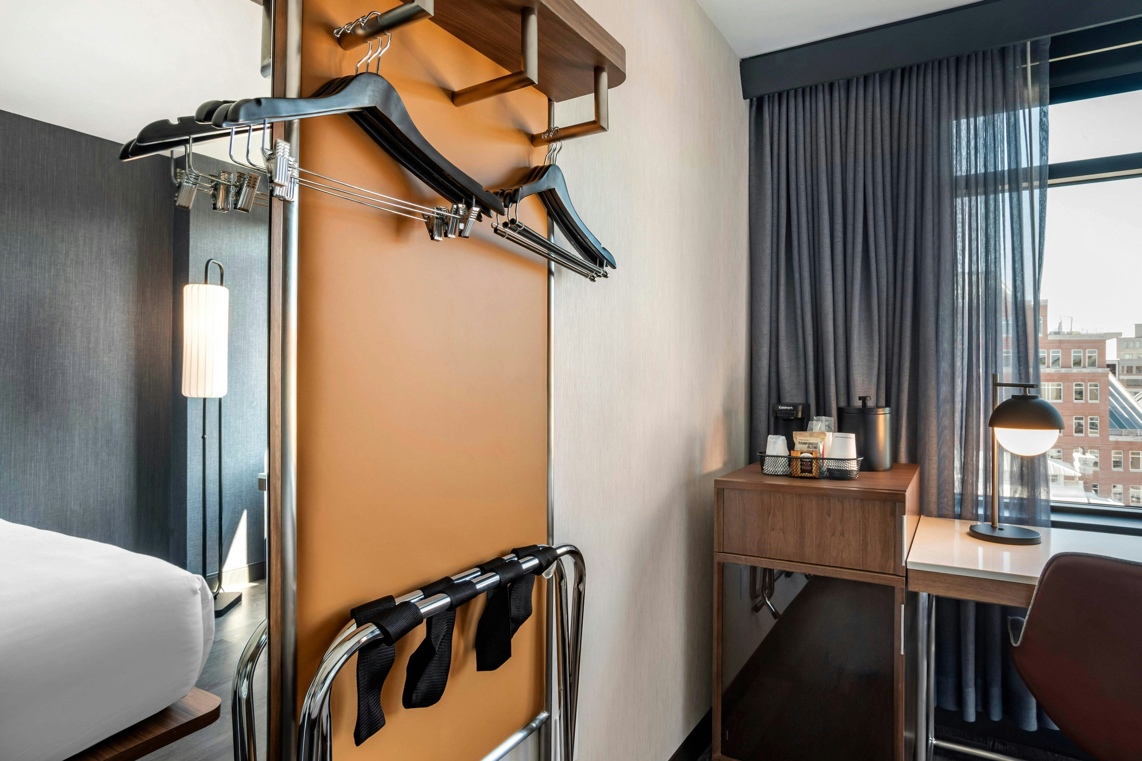 غرفة، Courtyard by Marriott Washington, DC Dupont Circle 7/7
