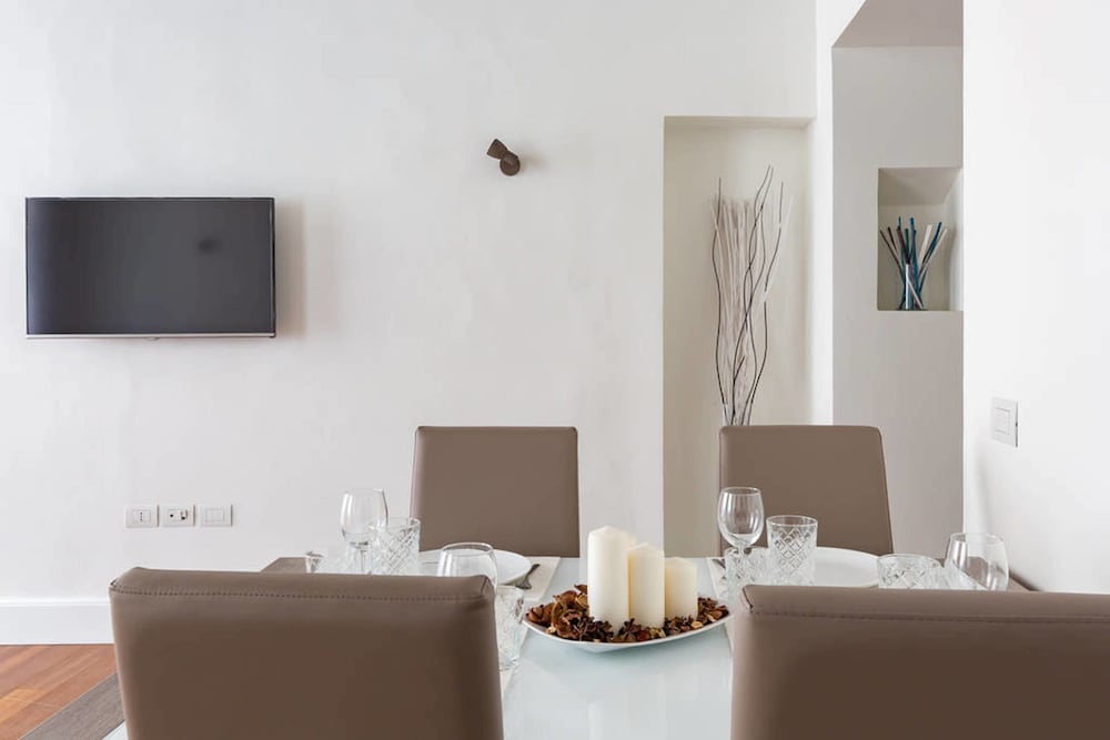 A World Aparts - Campo Marzio Boutique 12/16