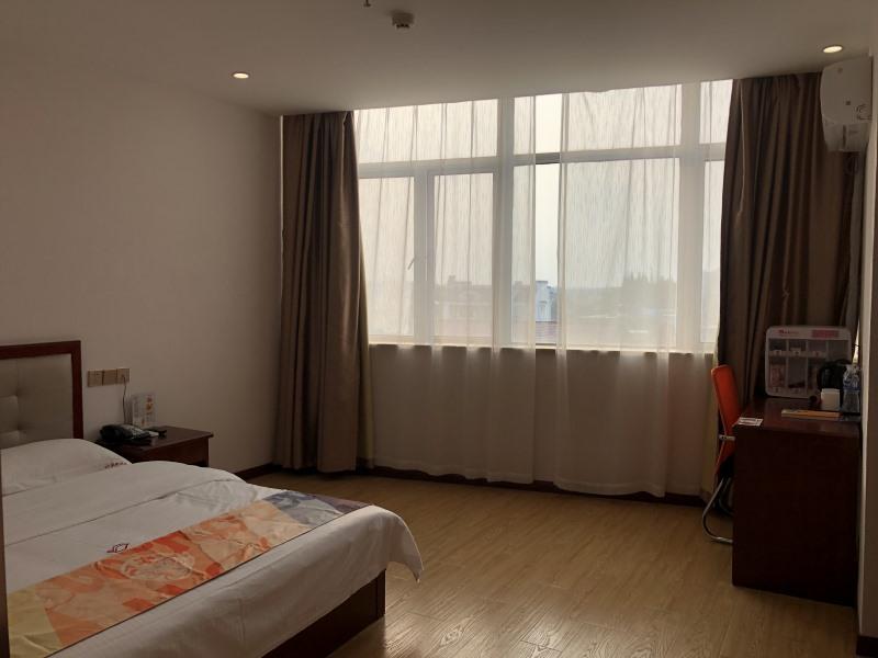 Shell Shanghai Jinshan District Zhangyan town Songjin Highway Hotel 9/31