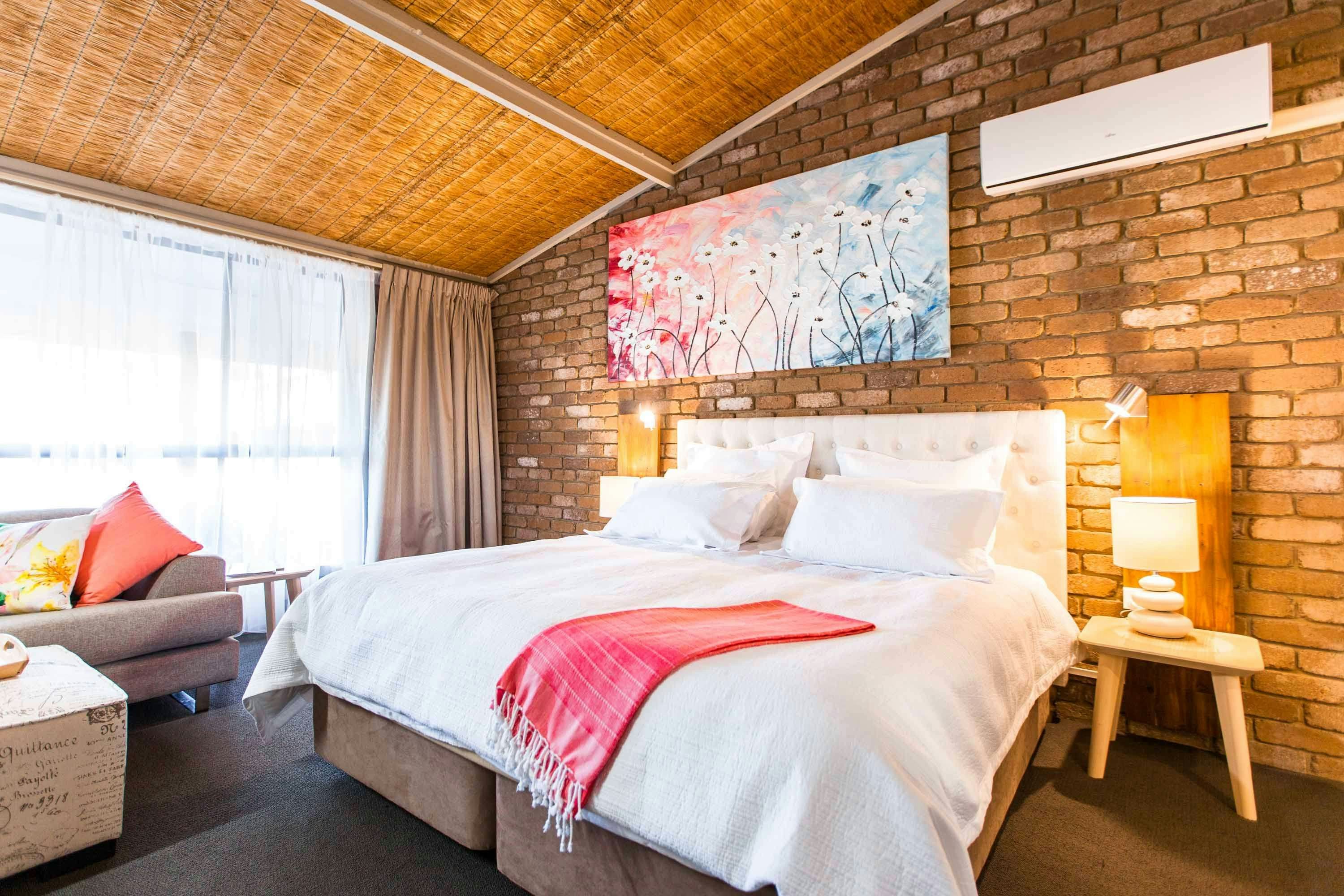 Farnham Court Motel 1/1
