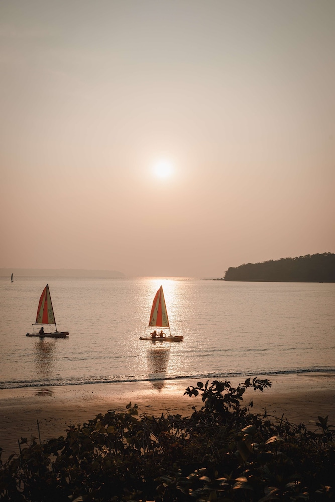 GRAND HYATT GOA 65/70