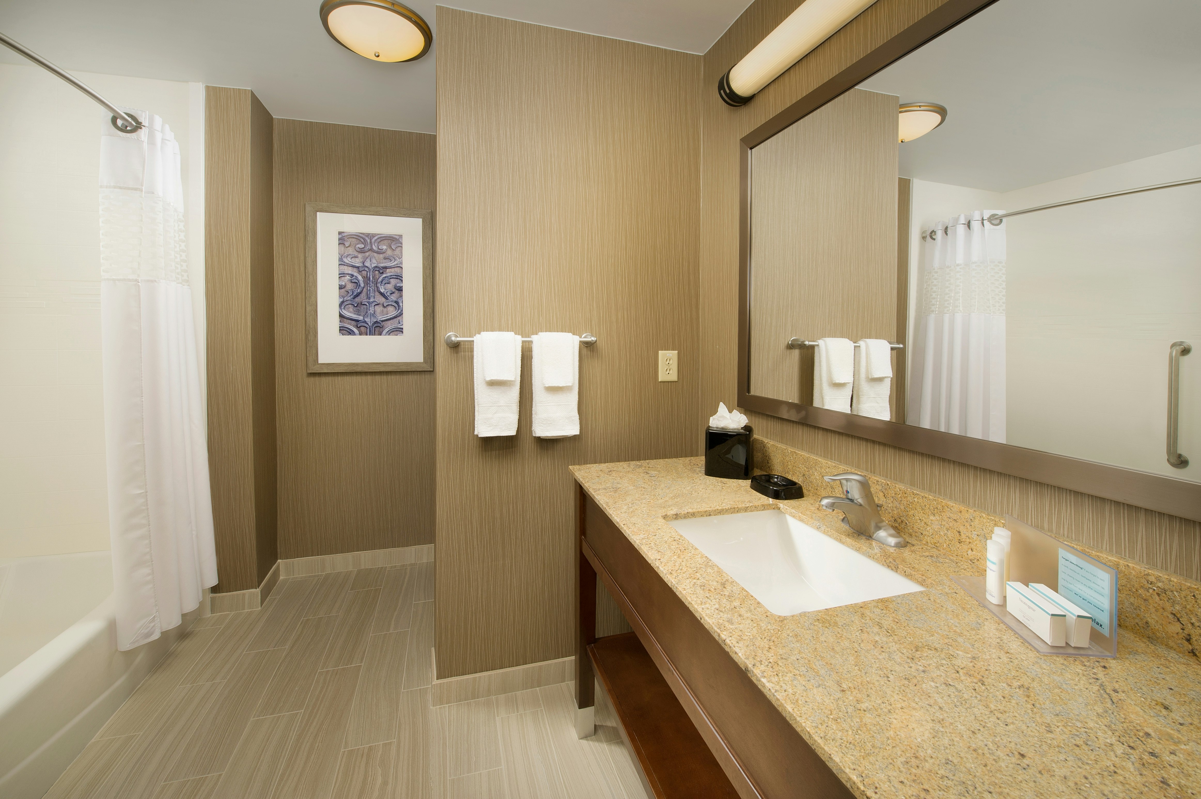 Hampton Inn and Suites San Antonio Downtown Market Square 33/33