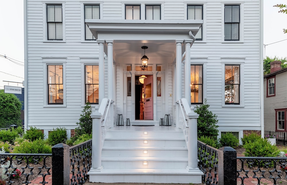 134 Prince - Luxury Boutique Hotel 4/50