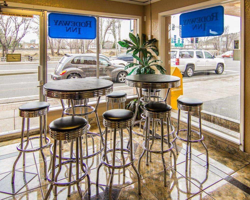 Rodeway Inn Downtown 24/31