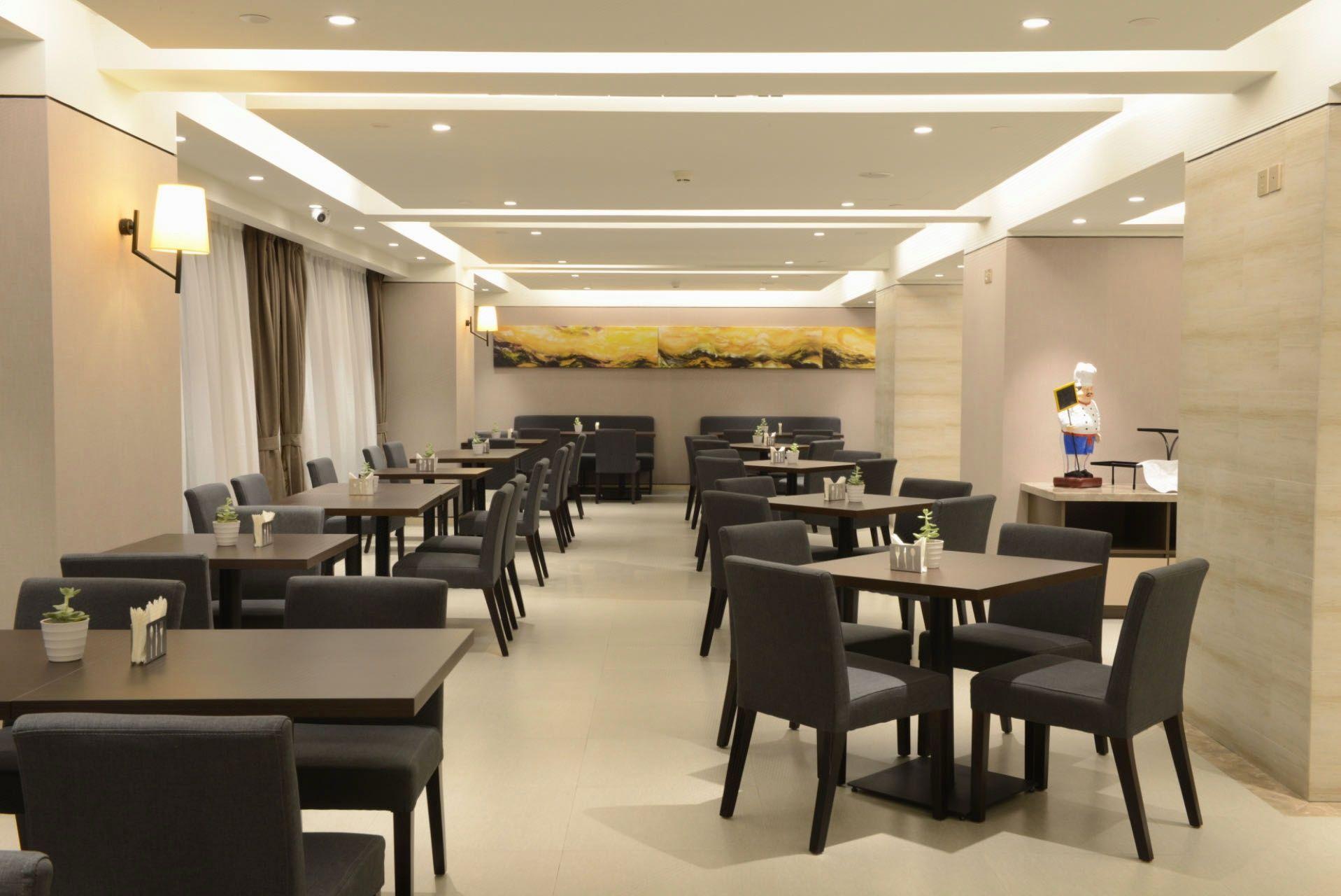 Homeinn Plus (Chengdu High-tech Global Center) 26/31