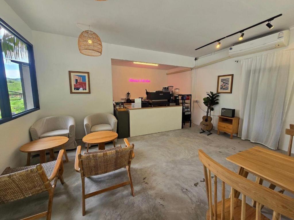 The Loftberry Resort 41/68