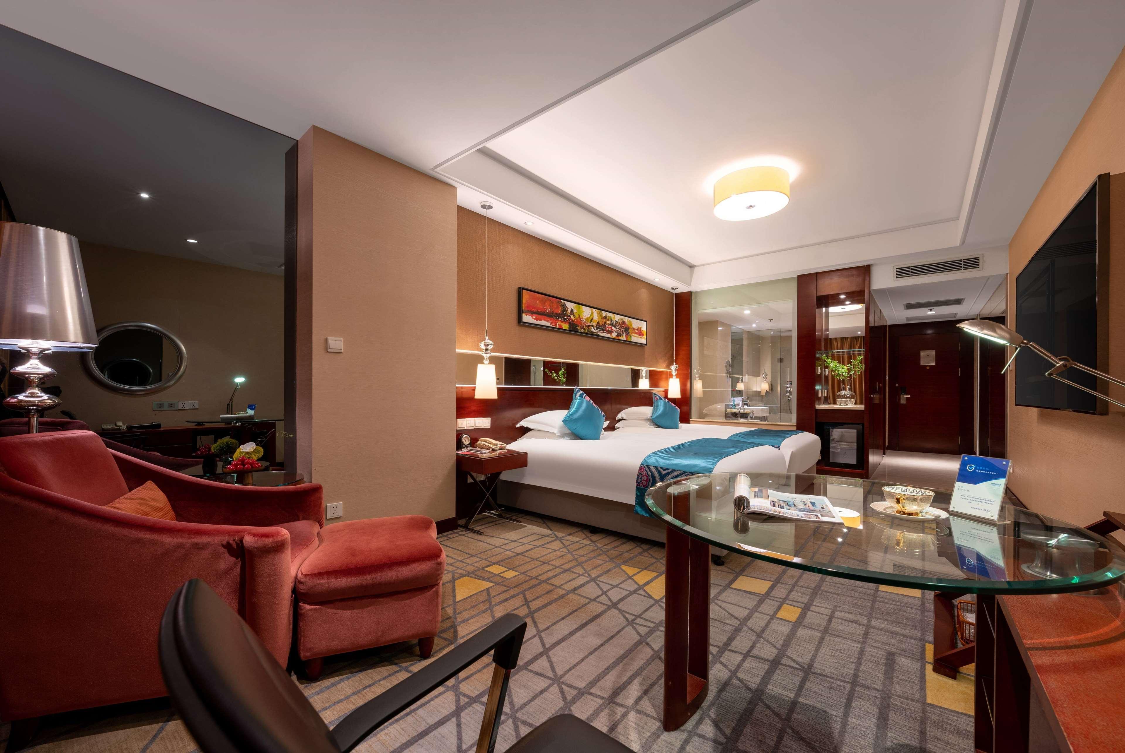 Room, Twin Beds