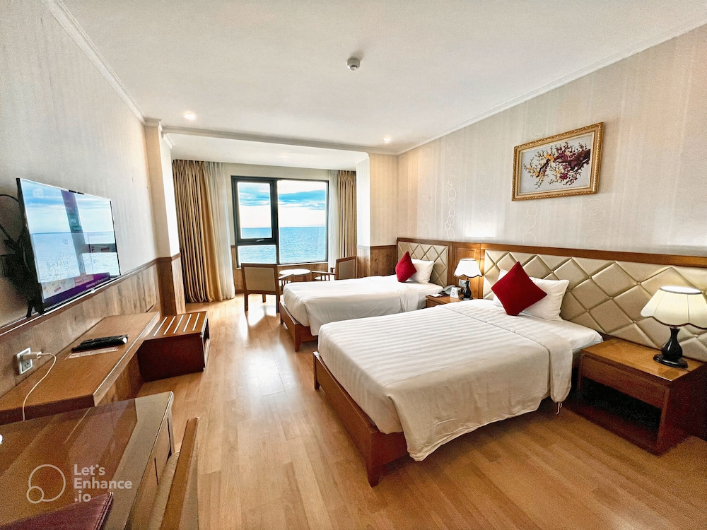 Serene Beach Hotel Danang 13/69