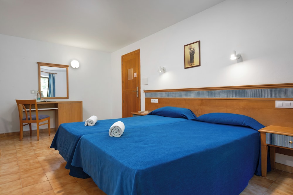 STANDARD, SINGLE, DOUBLE BED