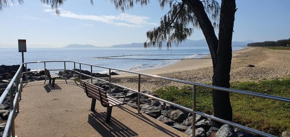 The Beach Place 39/50