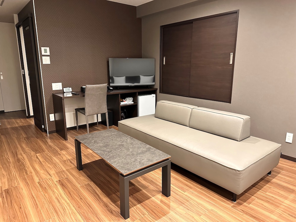 Reftel Osaka Airport Hotel 42/55