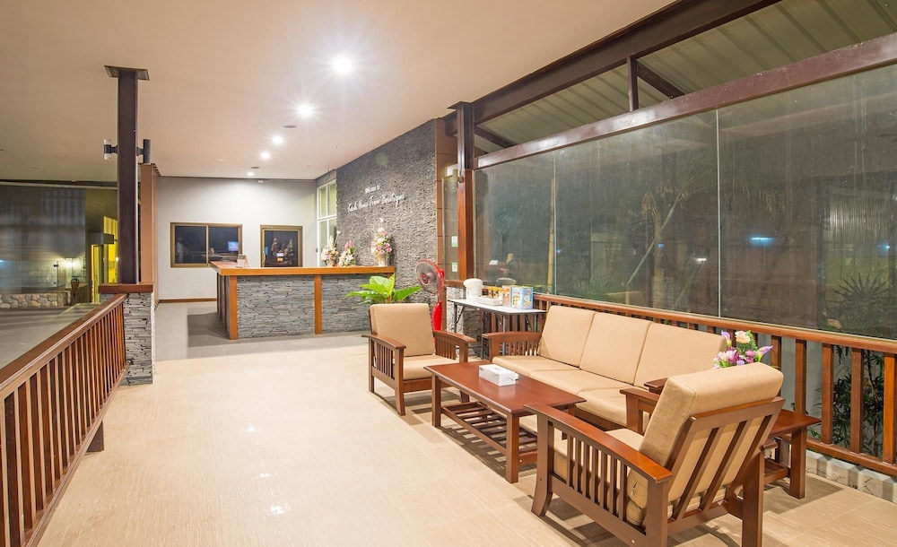 Krabi Home Town Boutique 37/38