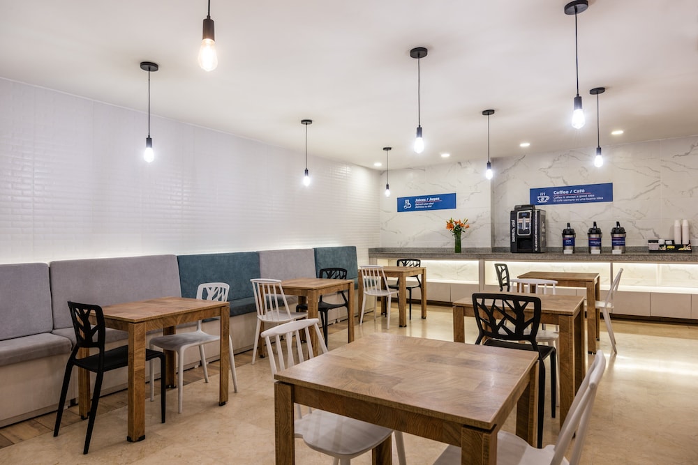 Holiday Inn Express Cartagena Bocagrande 62/77