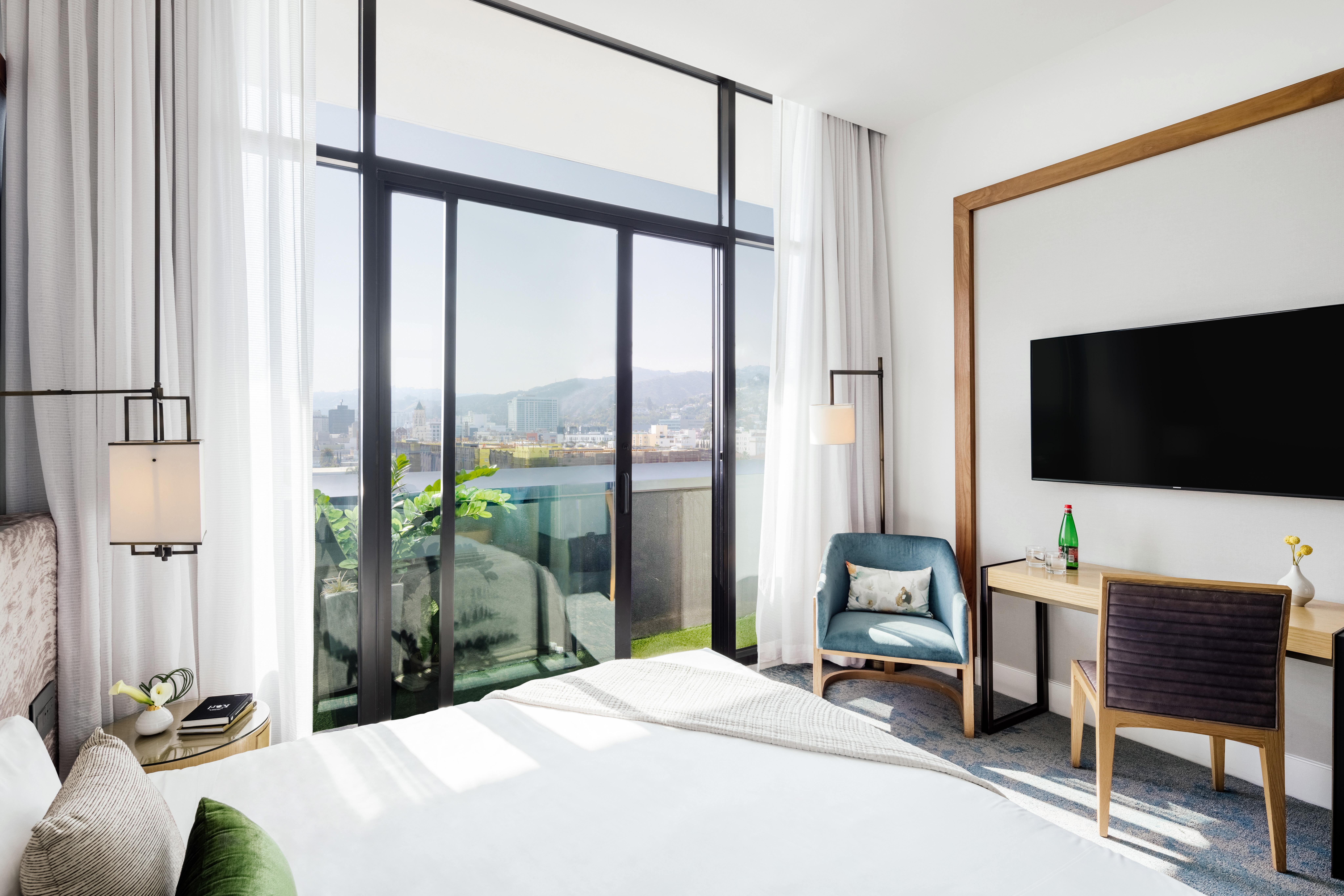 Room, King Bed, Balcony or Terrace