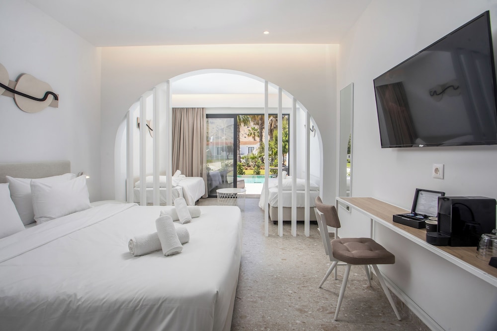 Ellia Hotel 14/50