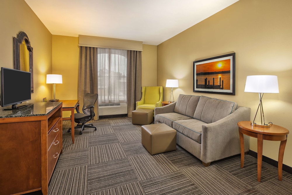 Hilton Garden Inn Beaufort 24/44