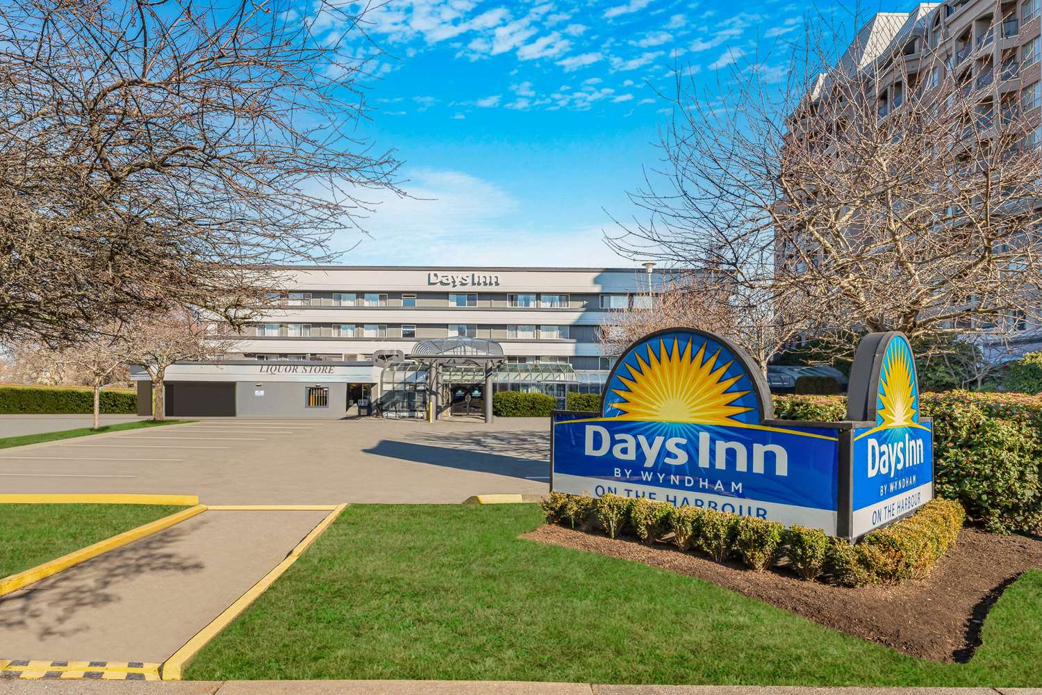 Days Inn by Wyndham Victoria On The Harbour 36/38