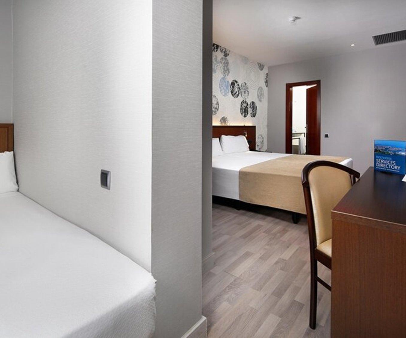Hcc Taber Hotel 30/57
