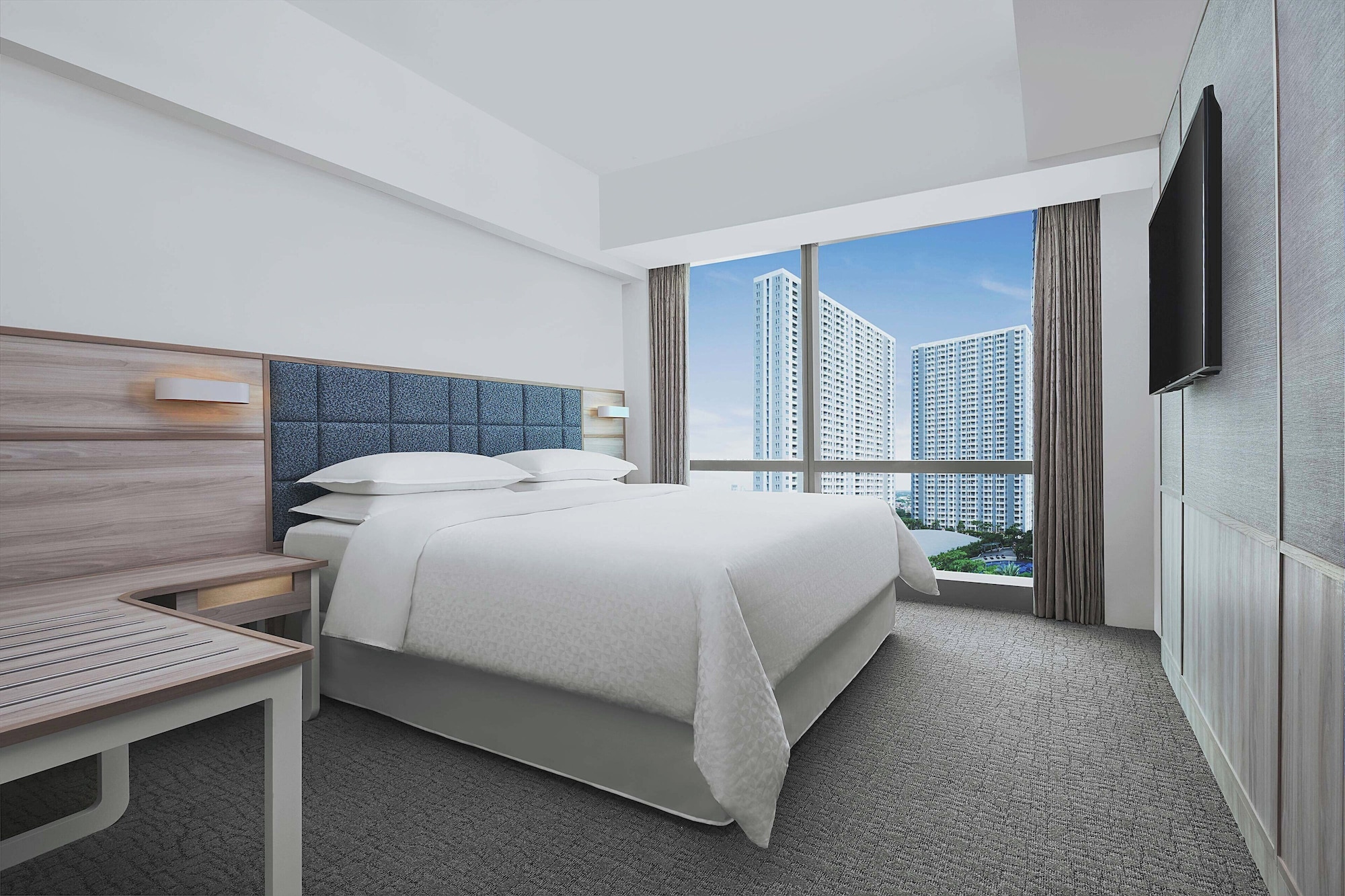 Guest Room, Deluxe, King Bed