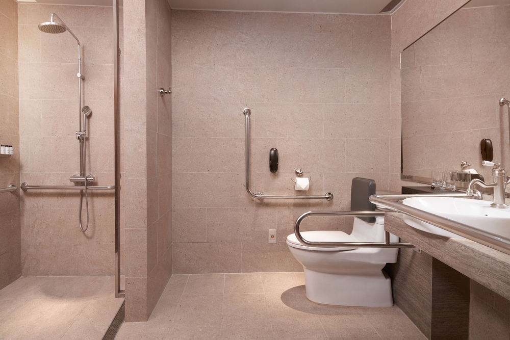 Sheraton Taitung Hotel 50/50