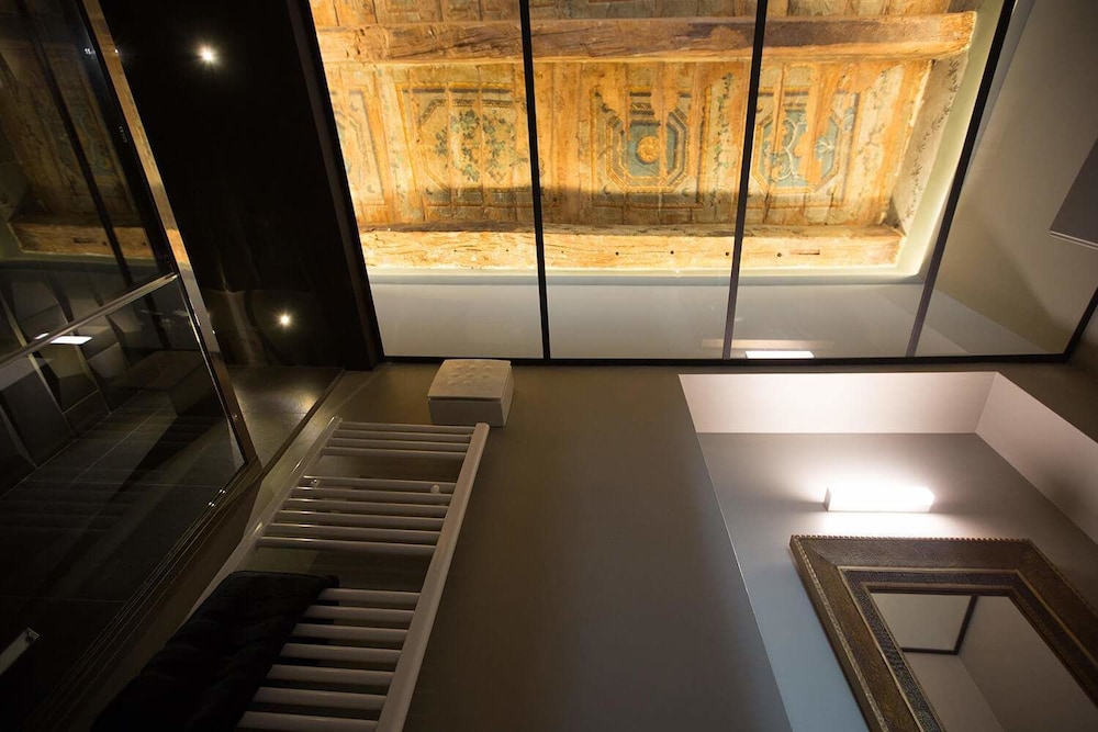 Palazzo Cannavina 28/50