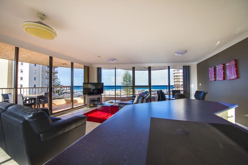 Warringa Surf Apartments 24/40